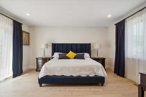 24 Peel Street, ON L9H 2Z9