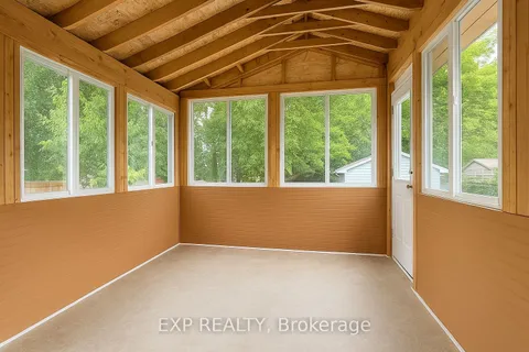 1023 Vista Barrett Private, ON K4P 1C8