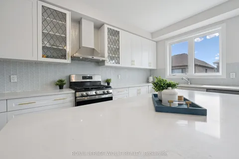 445 Robert Woolner Street, ON N0B 1E0