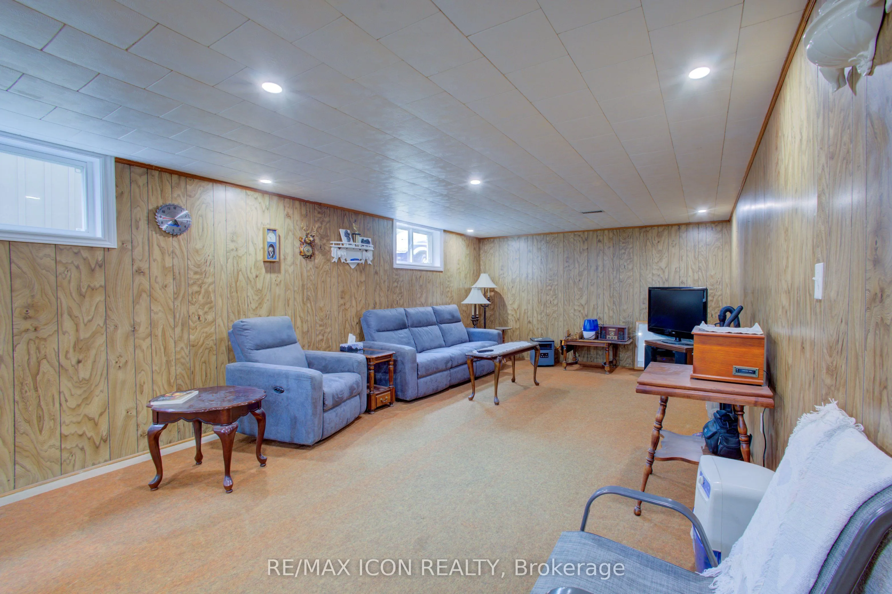 102 Byeland Drive, ON N0G 2L2