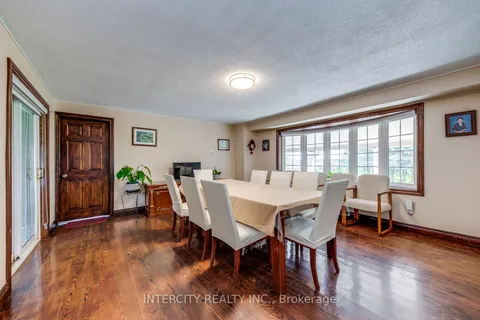 2764 Governors Road, ON L0R 1T0