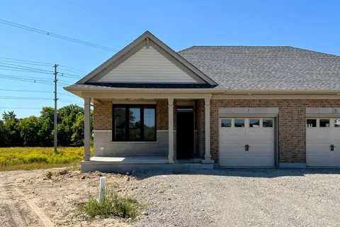 7 Columbus Court, ON N5P 0E5