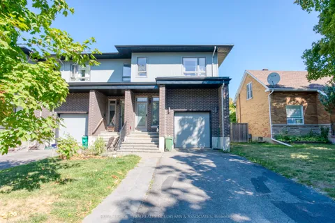1055 Secord Avenue, ON K1H 8C7