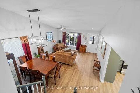 8116 WOODSVIEW Crescent, ON L2H 3G3