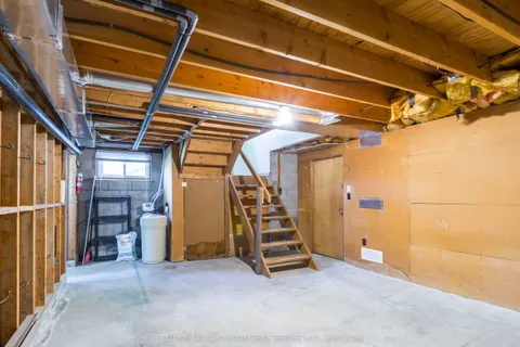 320 SMITH Street, ON K0K 1H0