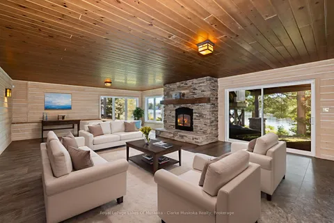 1064 Road 3200 & 0 Parkers Point Road N/A, ON P1P 1R2