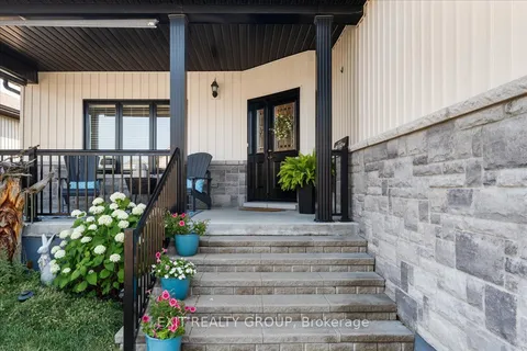 18 Gilbert Crescent, ON K0K 3L0