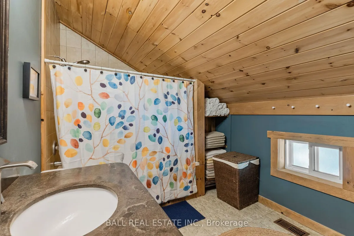 221 Edwina Drive, ON K0M 1A0