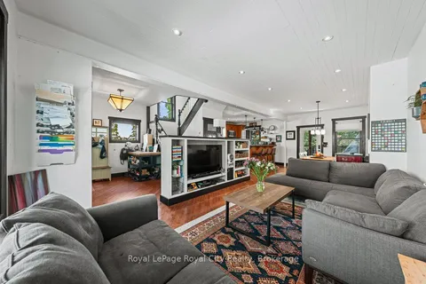 28 Northumberland Street, ON N1H 3A5