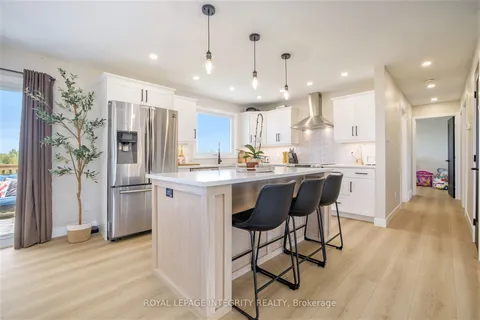 915 Code Drive, ON K7A 4S6