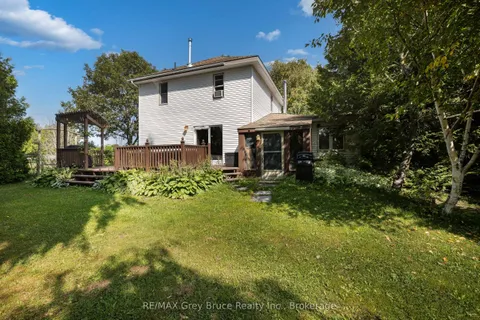 7011 Highway 6 N/A, ON N0H 2R0