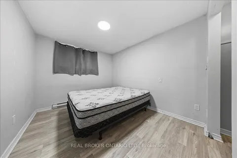 161 Guigues Avenue, ON K1N 5J1