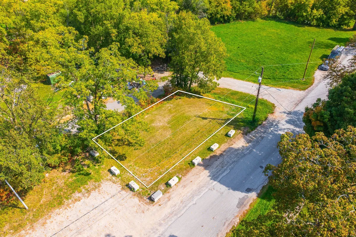 21 BRIDGE Street, ON L0S 1K0