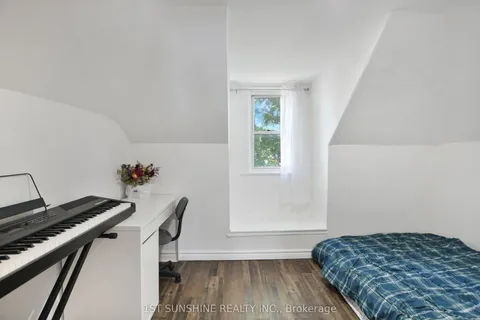 61 Broadway Avenue, ON L8S 2V9