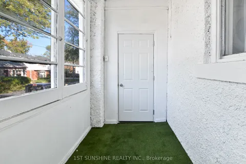 61 Broadway Avenue, ON L8S 2V9