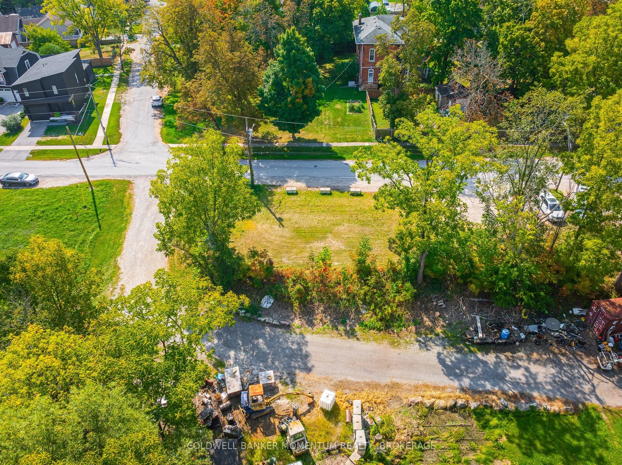 64 BRIDGE Street, ON L0S 1K0