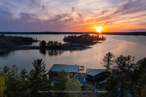 47B George Hunt Memorial Drive, ON P2A 2W9