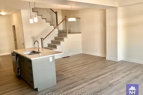 1425 SUMMER Street, ON K7K 0H9