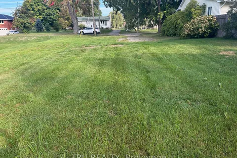 9 Wellington Street, ON K0E 1B0