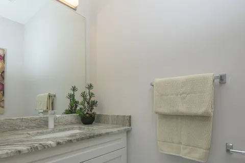 177 Middleton Avenue, ON N6L 0G1