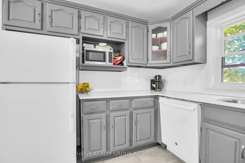 425 Riverside Drive, ON N6H 2R8