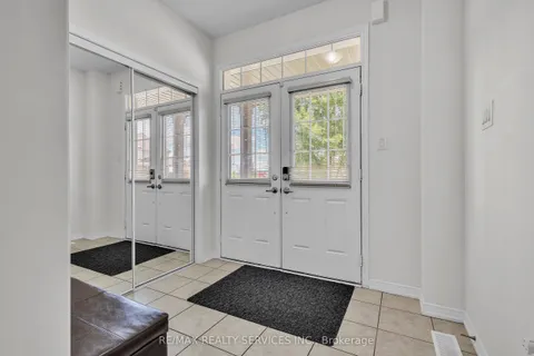 163 Munro Circle, ON N3T 0R3