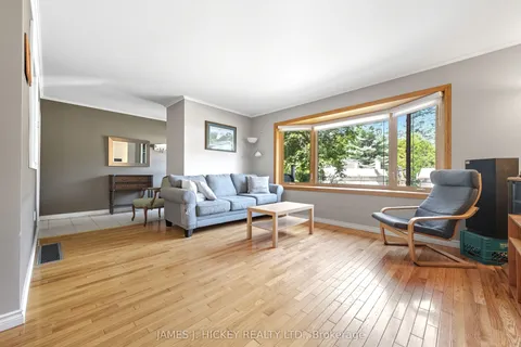 119 FRONTENAC Crescent, ON K0J 1P0