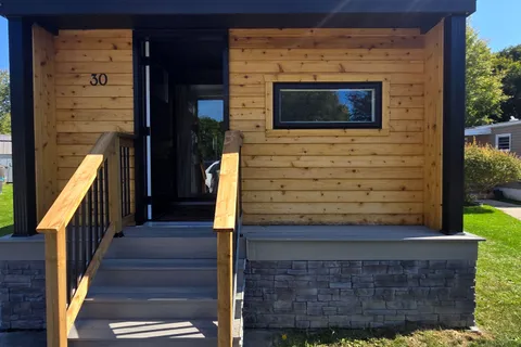 22220 Charing Cross Road, ON N7M 5V8