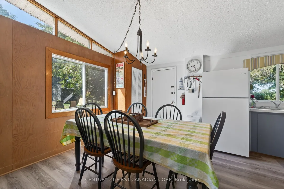 49075 Dexter Line, ON N5H 2R2