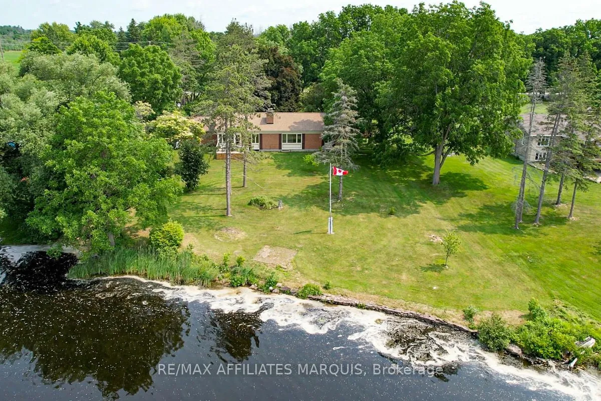 2995 43 Road, ON K7A 5B8