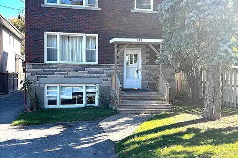 527 Laderoute Avenue, ON K1Z 5V9