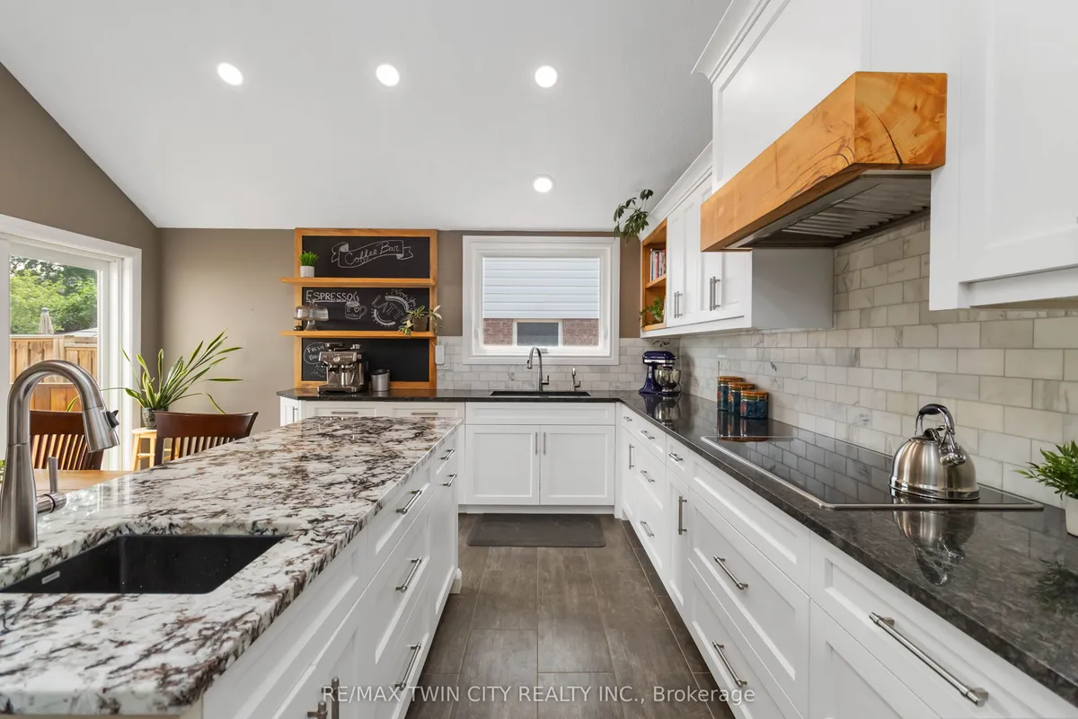 42 Sandpiper Drive, ON N1C 1C9