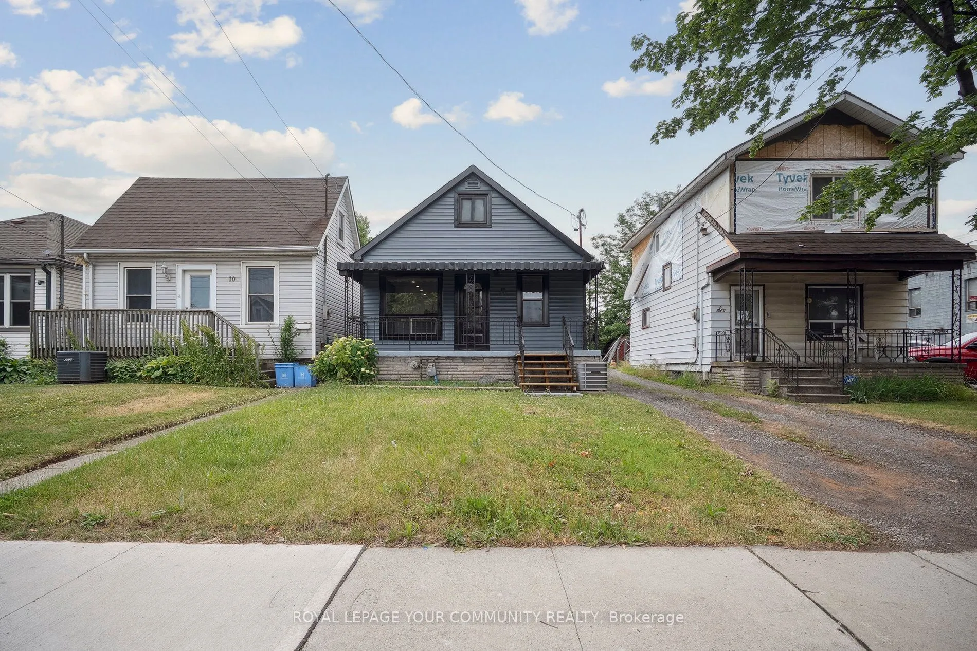 8 Merchison Avenue, ON L8H 3C9