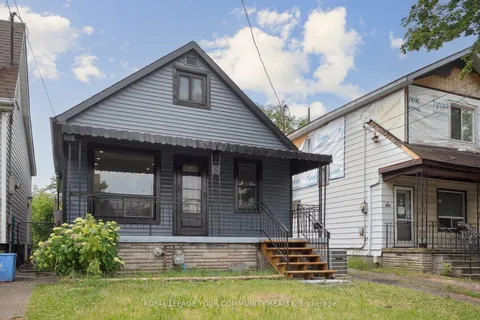 8 Merchison Avenue, ON L8H 3C9