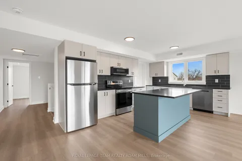 201-203 Teskey Street, ON K0A 1A0