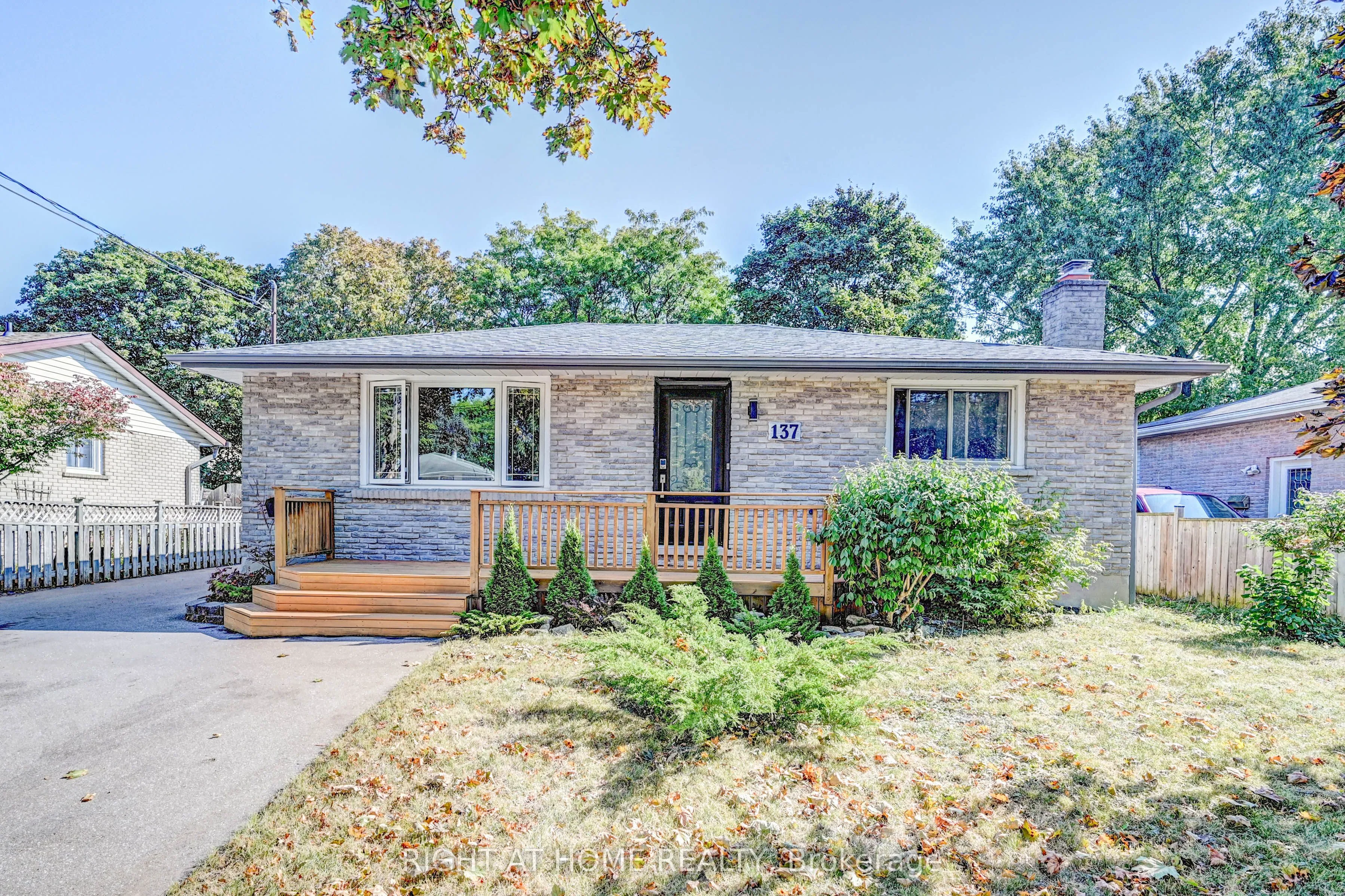 137 Country Club Drive, ON N1E 3K8