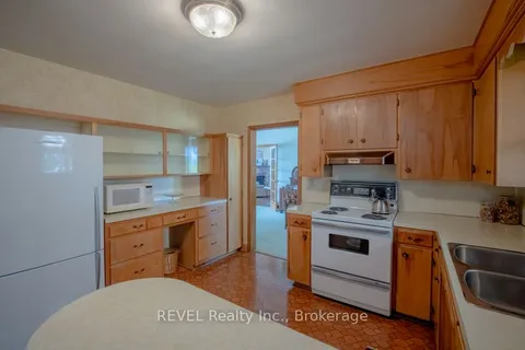 4521 Twenty First Street, ON L0R 2E0