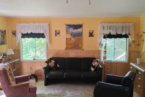 32 McKellar Lake Road, ON P0G 1C0