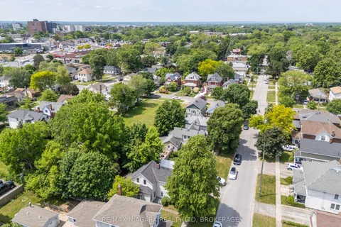 40 Dacotah Street, ON L2R 1Z7