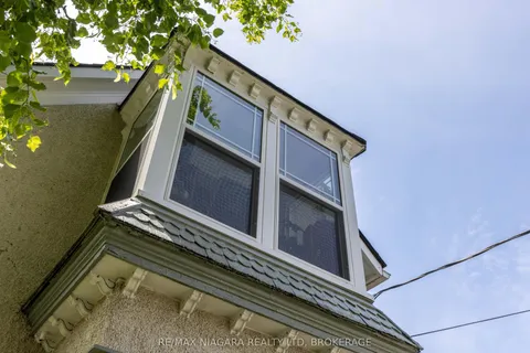 40 Dacotah Street, ON L2R 1Z7