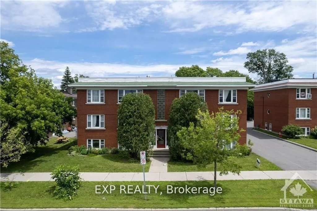 873 Kirkwood Avenue, ON K1Z 5Y3