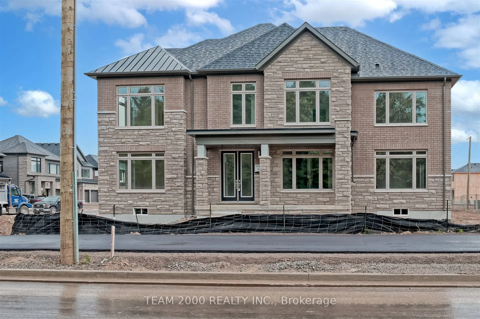 4 Blain Drive, ON L0R 1C0