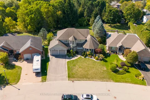 15 Royal York Court, ON N0E 1N0