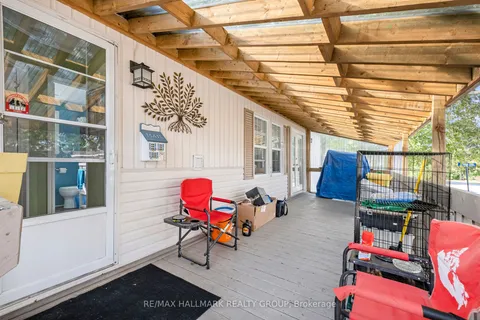 8 Kelly Sand Private, ON K0A 1B0