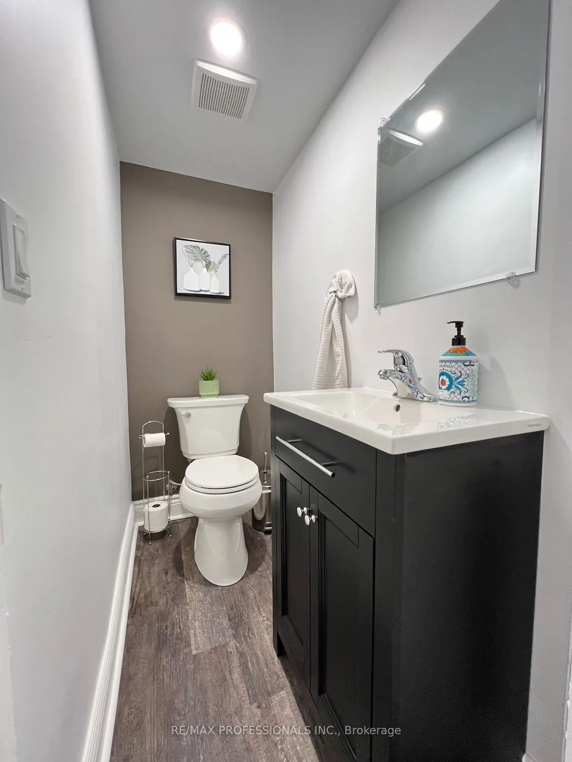 373 West Acres Drive, ON N1H 7B3