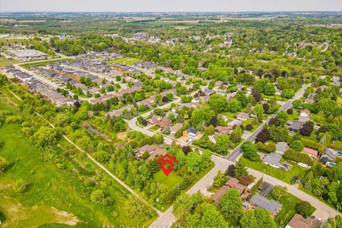 1B Clarke Street, ON N0B 1S0