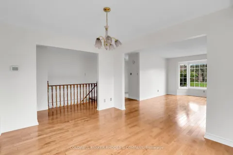 62 Beechfern Drive, ON K2S 1E3