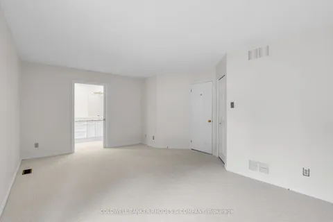 62 Beechfern Drive, ON K2S 1E3