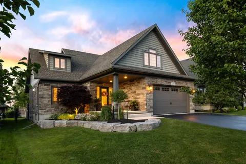 112 Ruby's Crescent, ON N0G 2L2