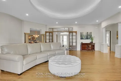 5591 Manotick Main Street, ON K4M 1A4